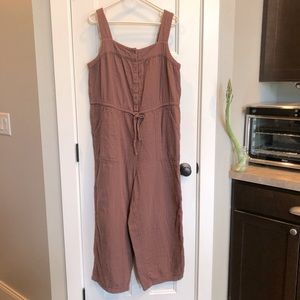 (Old Navy) Cropped One-Piece Summer Romper Jumpsuit - LARGE